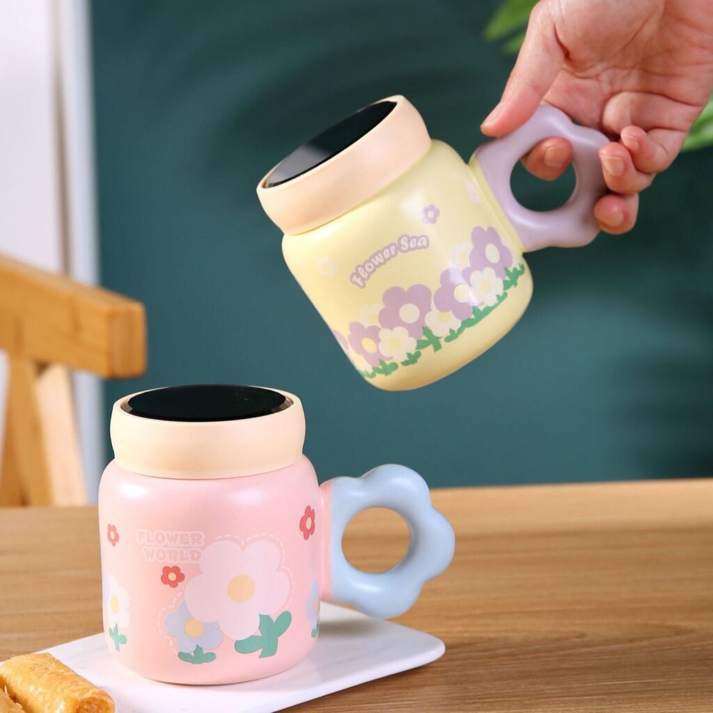 Flower mug with cap