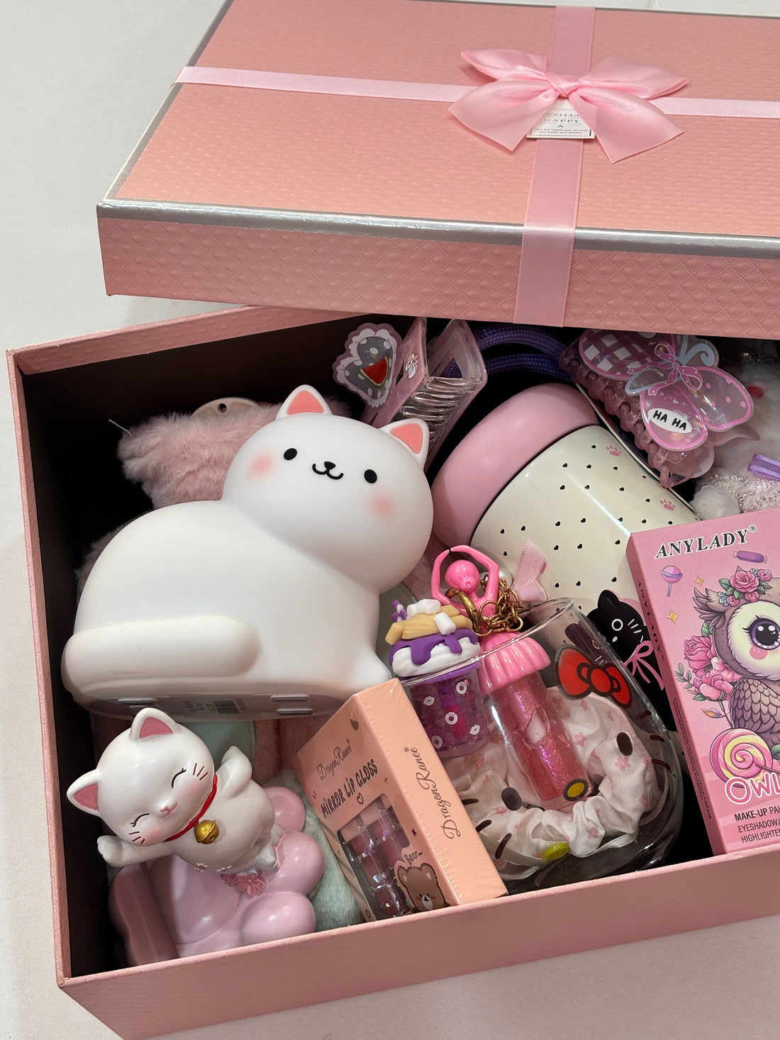 Hamper for her