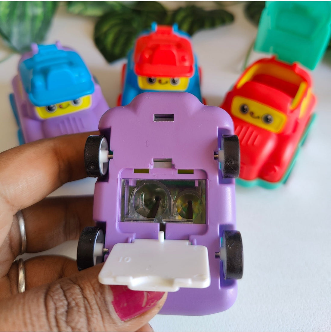 Kawaii toy car sharpener