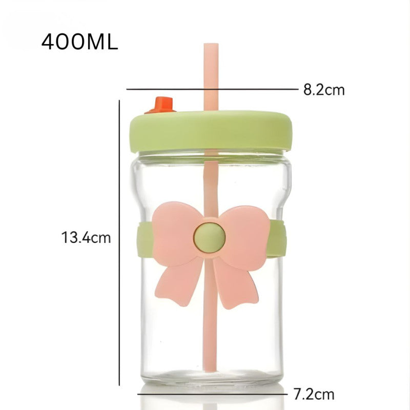 Bow glass mug with straw