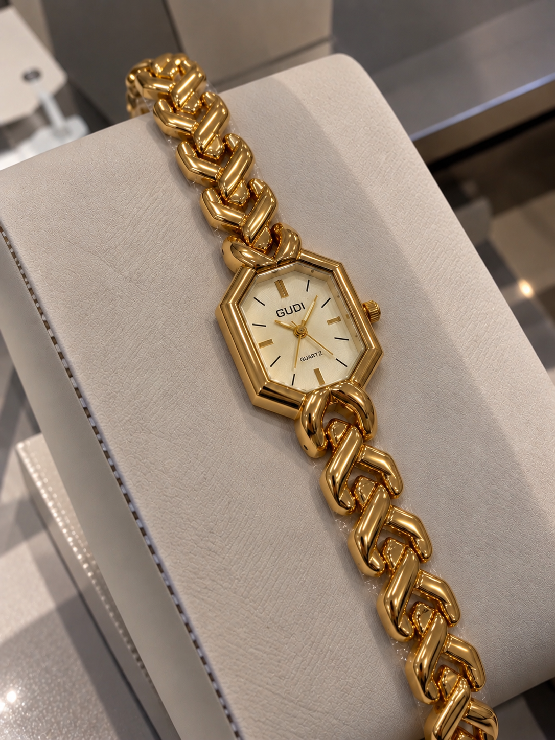 Regalia luxe link watch