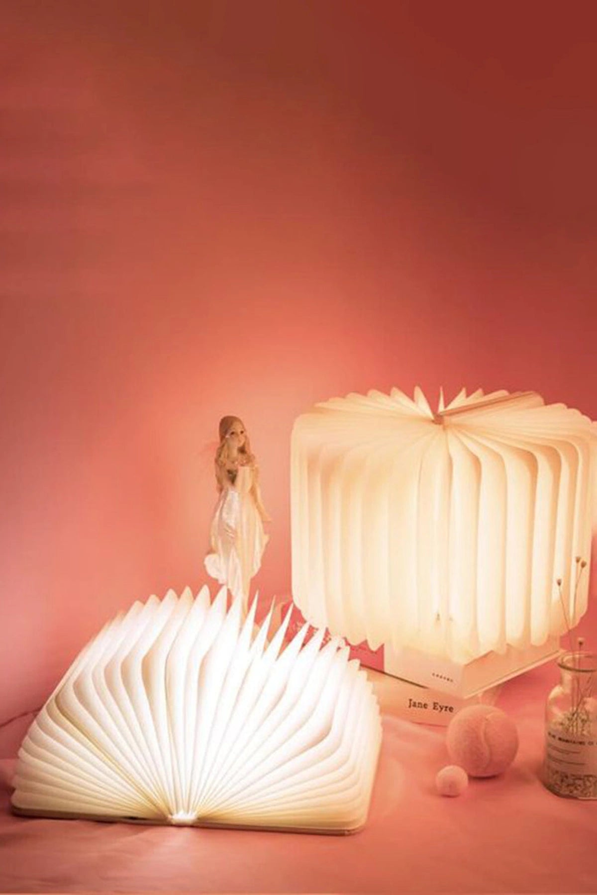 Book lamp