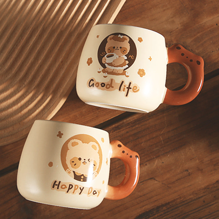 Bear mug with lid and spoon