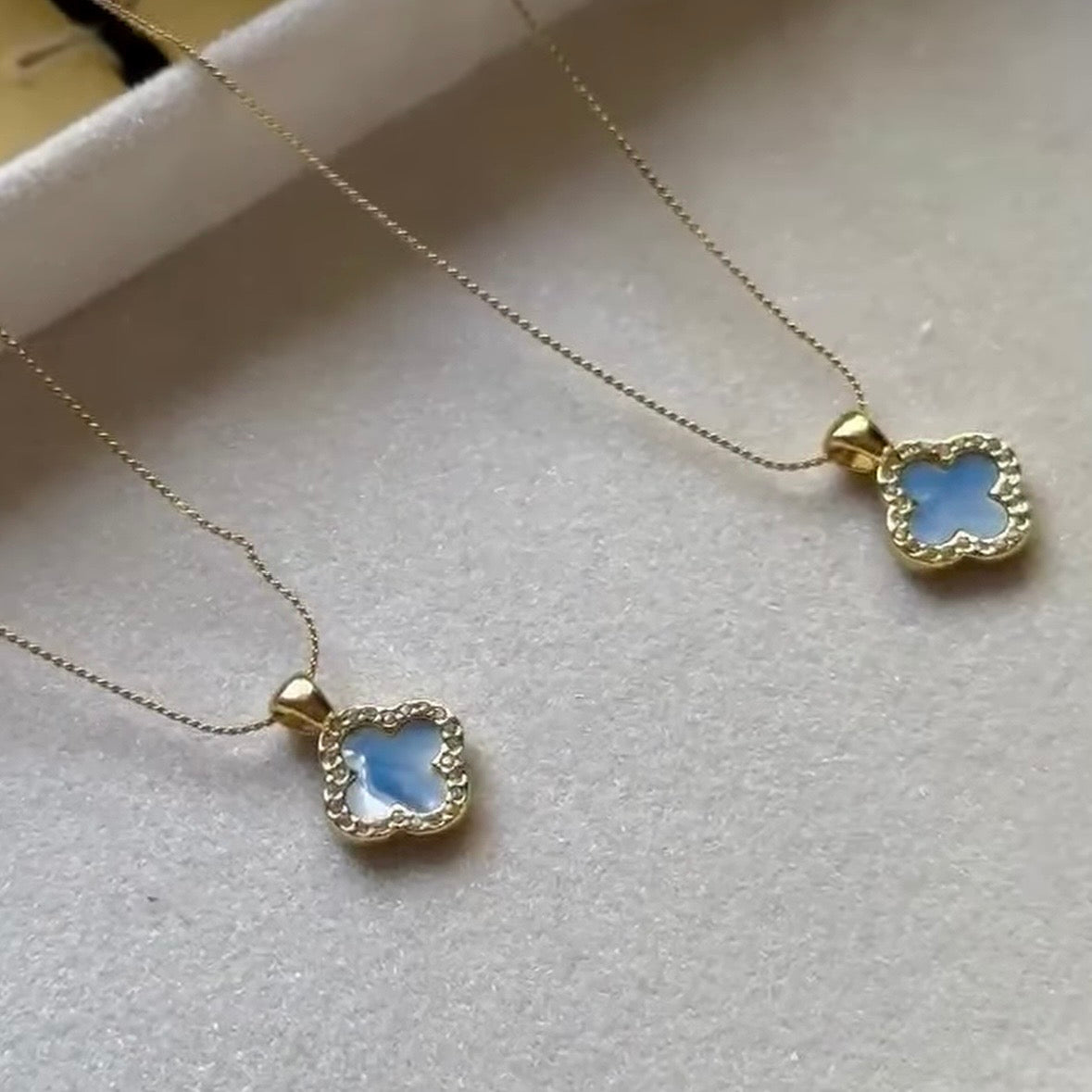 Blue aurora neckpiece