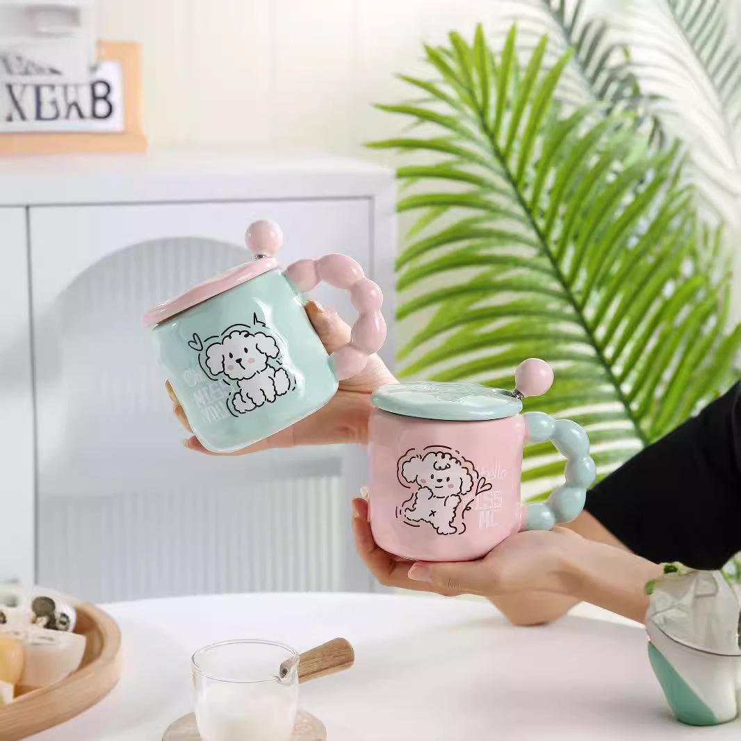 Doggo mug with lid and spoon