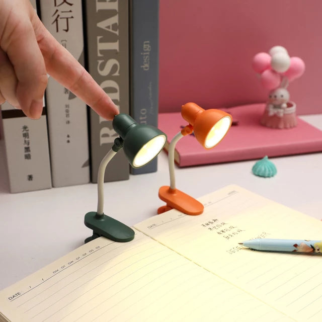 Mini portable clip lamp