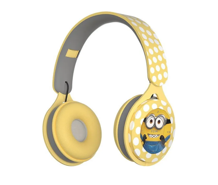 Minion themed headphone