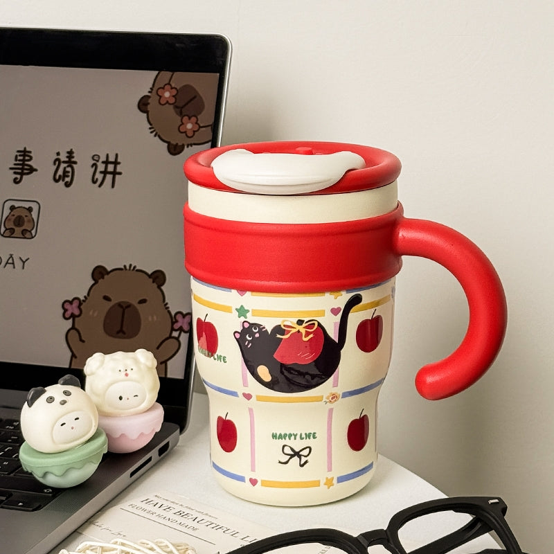 Kawaii cat sipper with straw