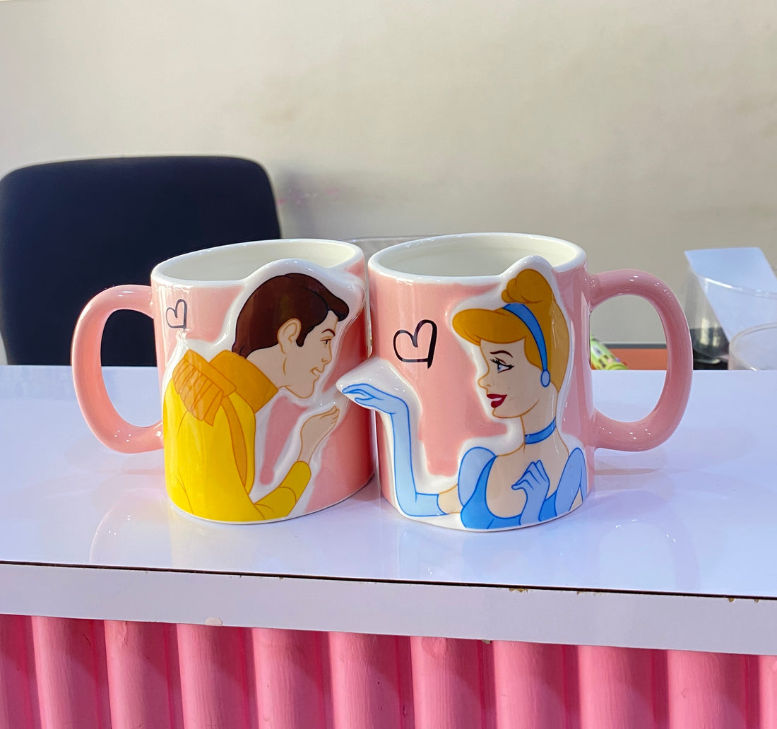 Cinderella and Prince Charming Kiss Mug Set