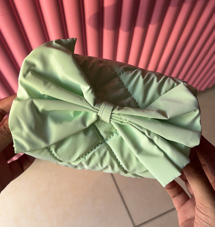 Bow multipurpose pouch