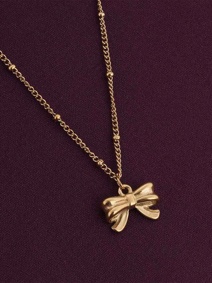Bow antitarnish neckpiece
