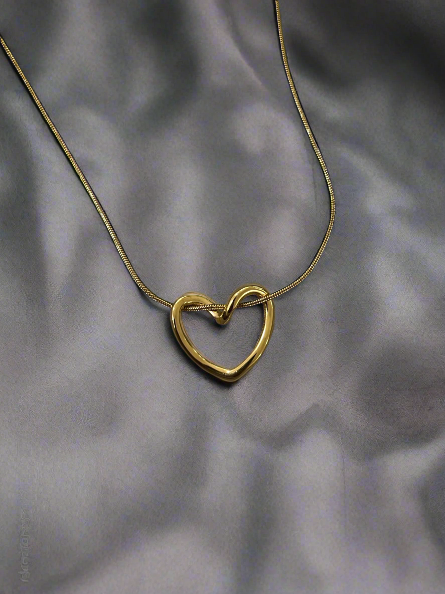 Eternal Heart Minimalist Choker