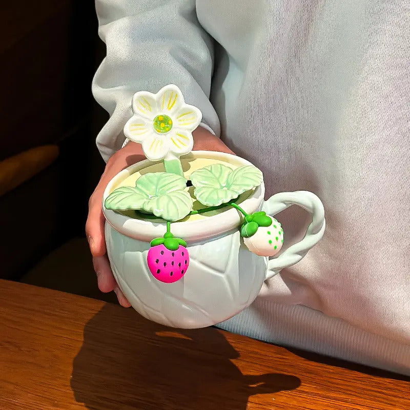 Pinteresty strawberry mug with lid and spoon