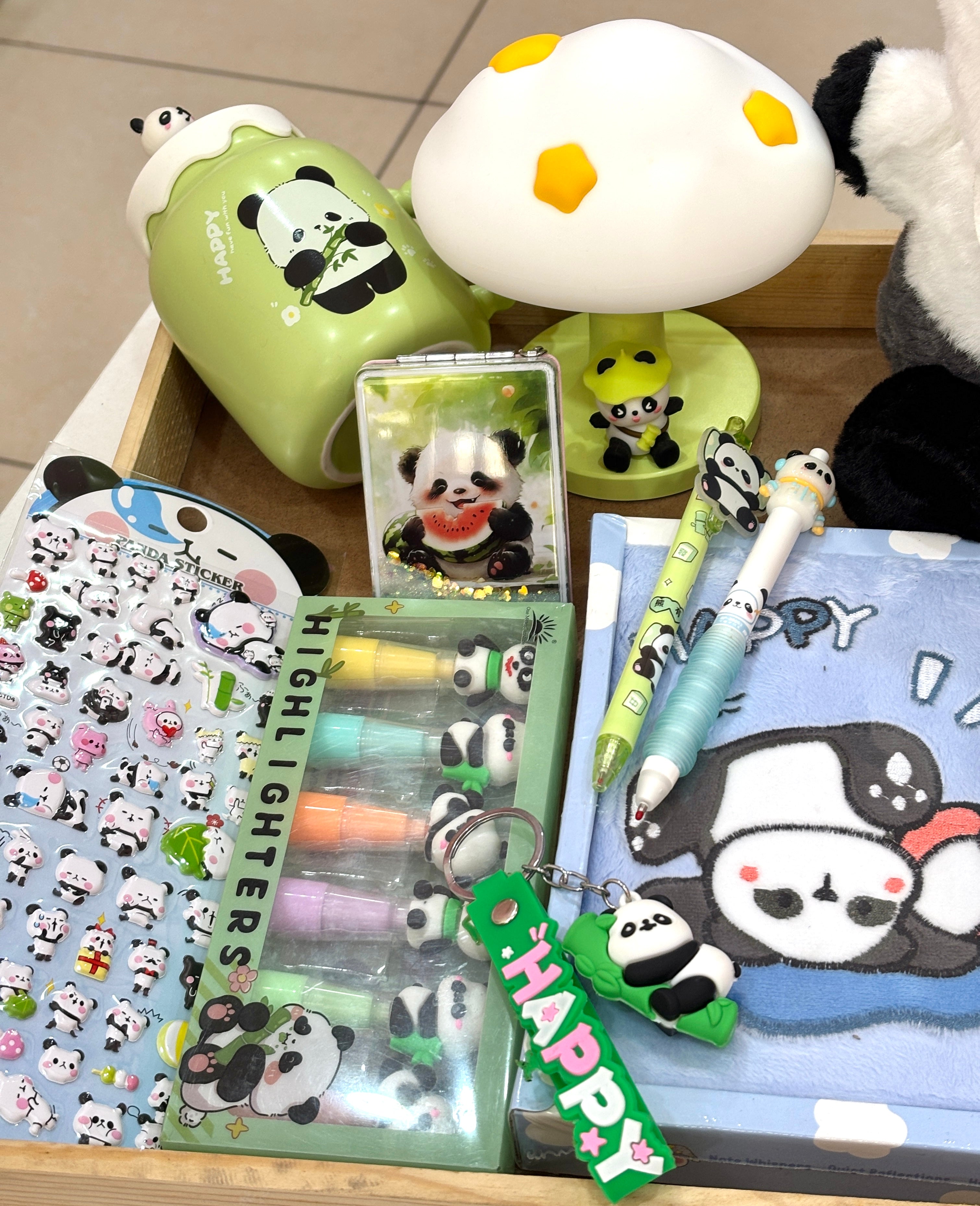 Panda hamper
