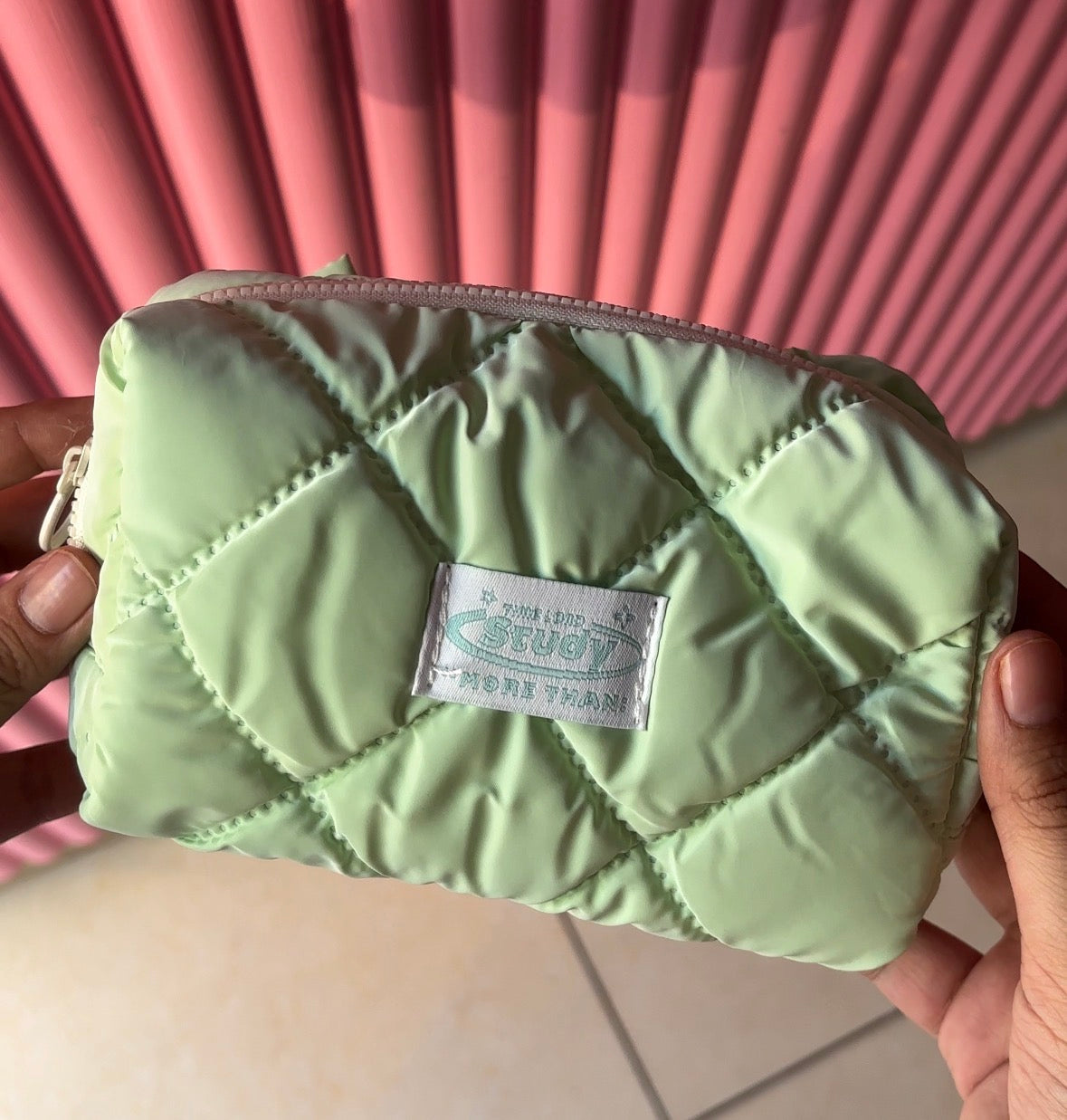 Bow multipurpose pouch