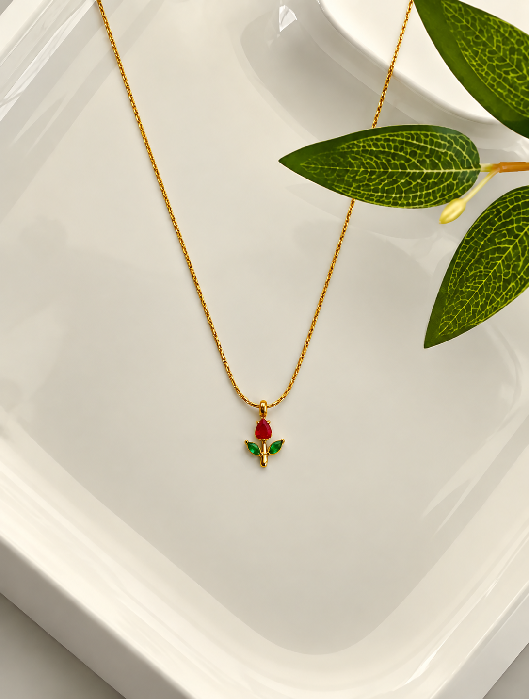 Red tulip neckpiece