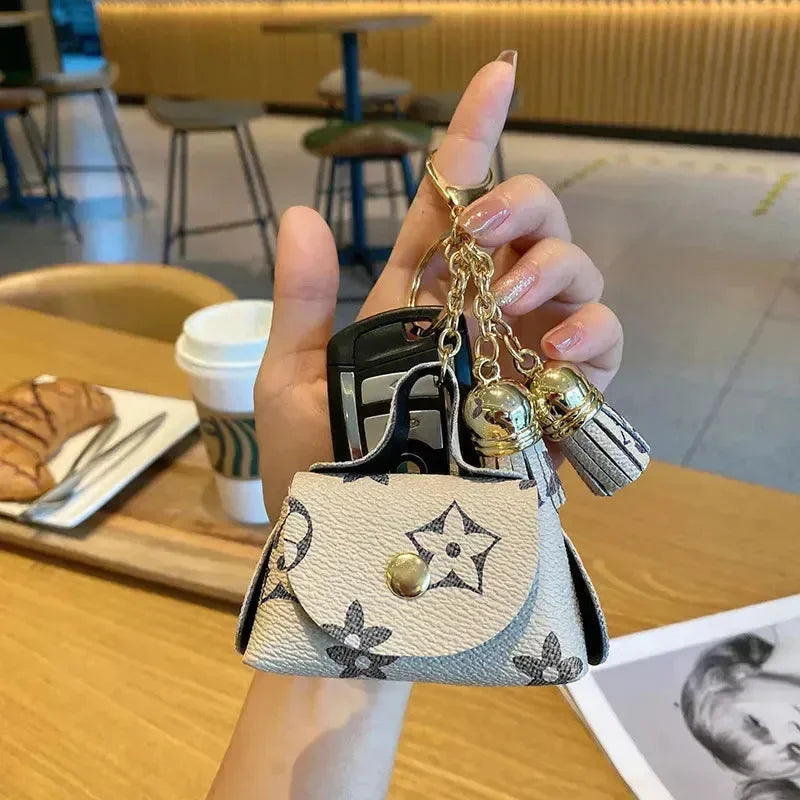 Mini coin purse keychain