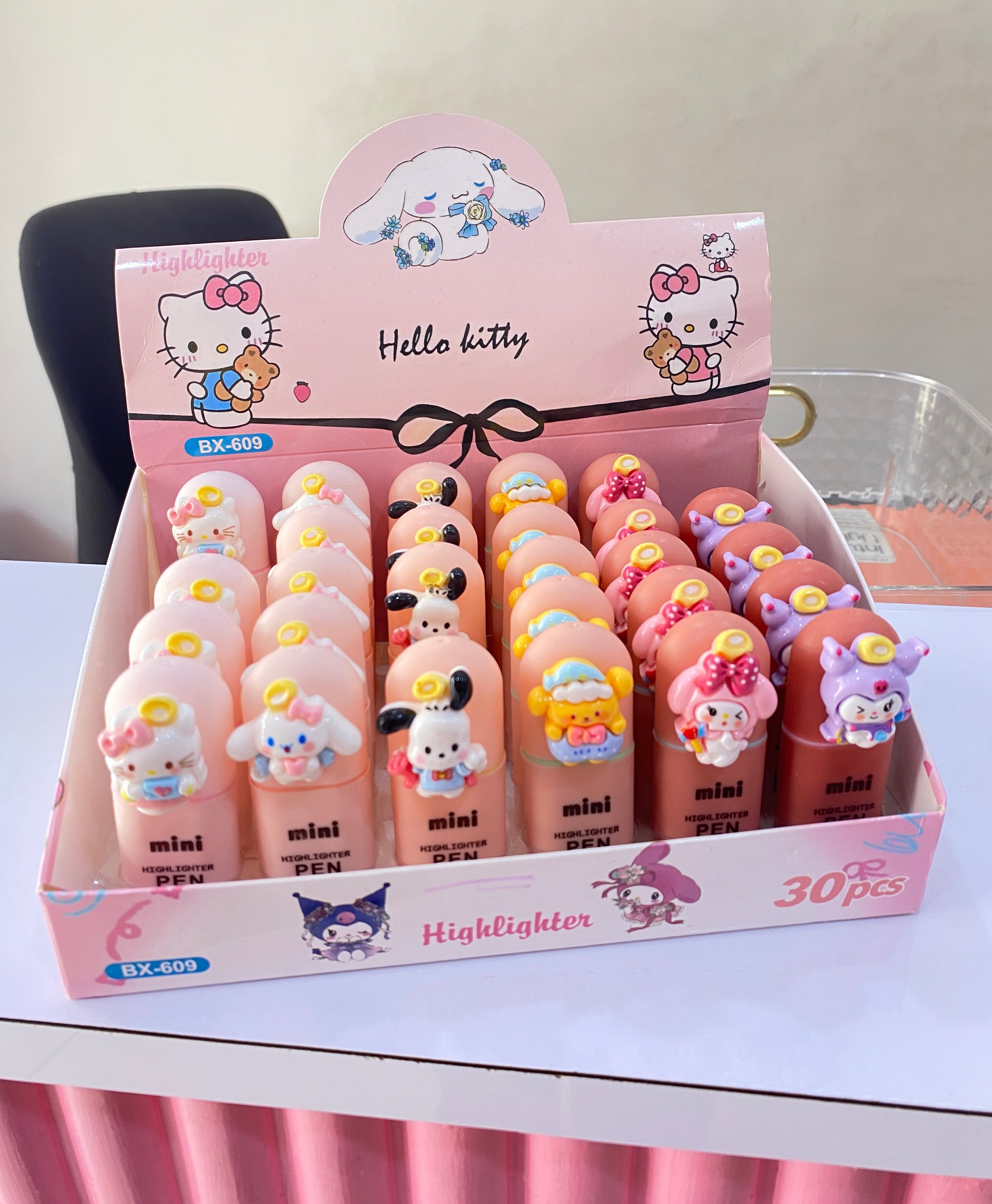 Kawaii Sanrio highlighter