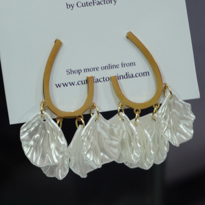 White petals anti tarnish earrings