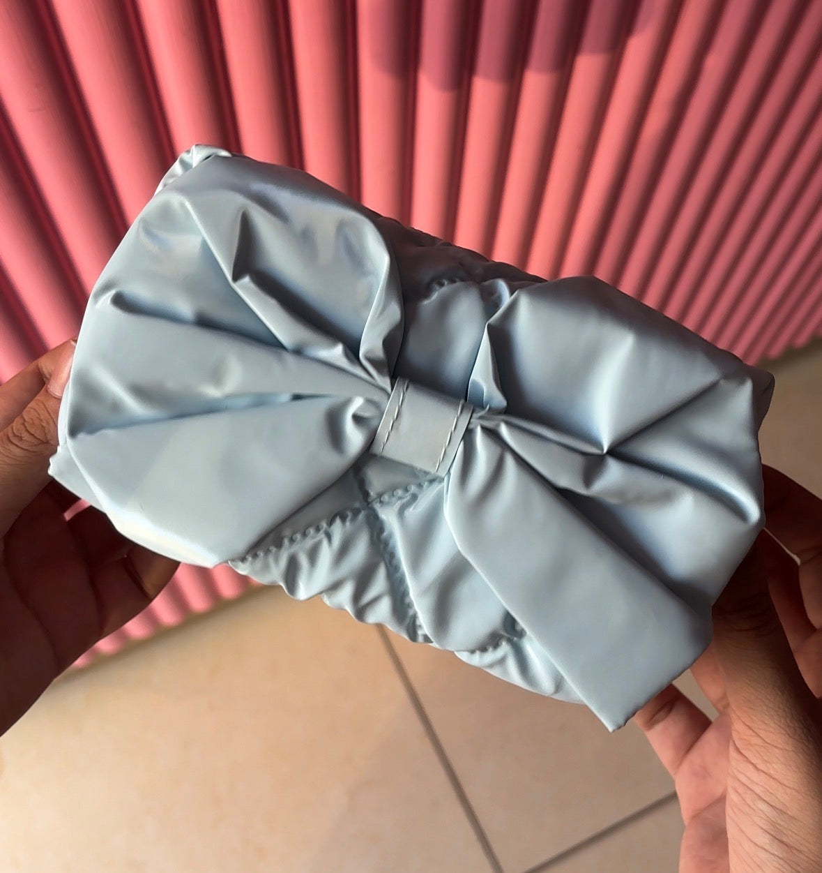 Bow multipurpose pouch