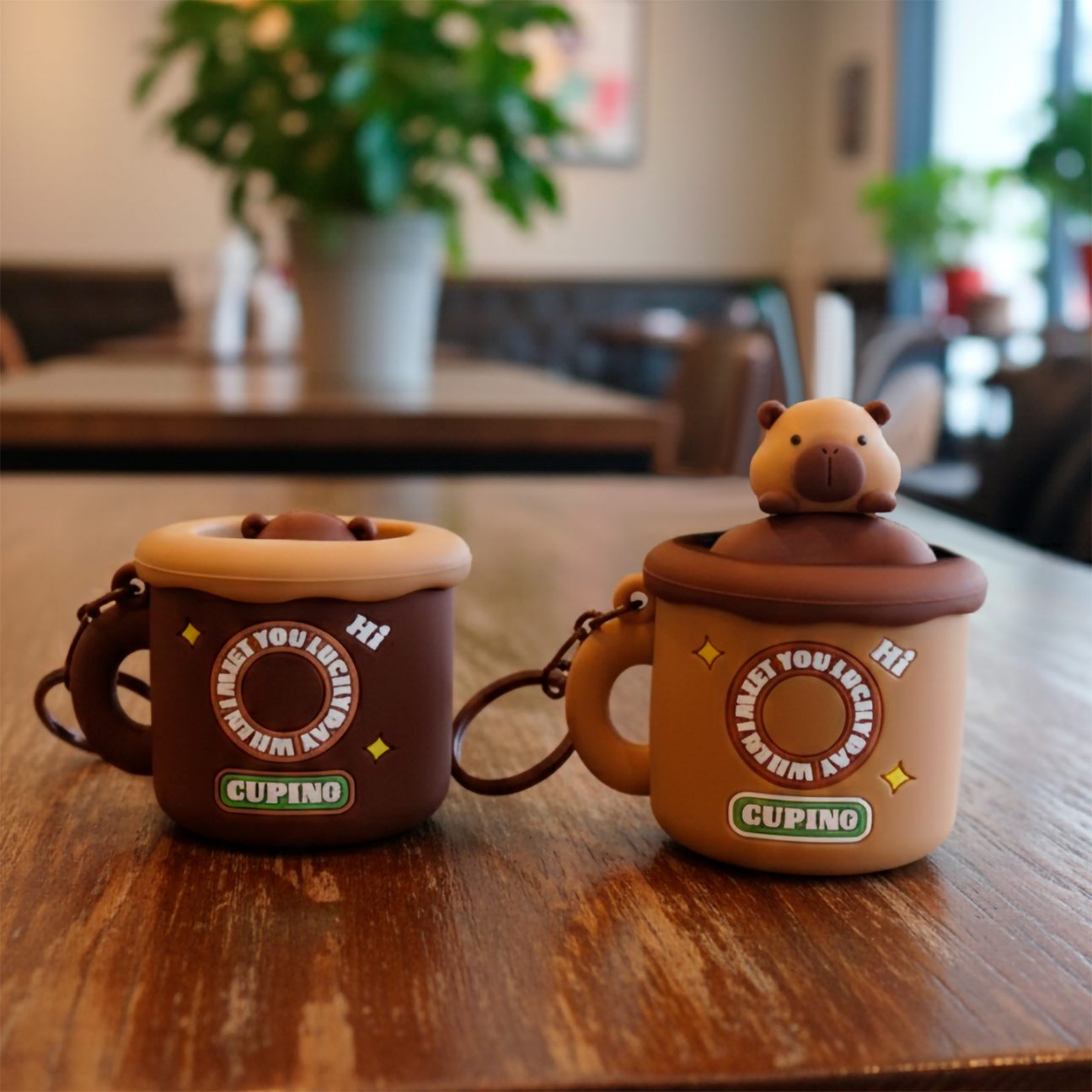 Pop up cup keychain