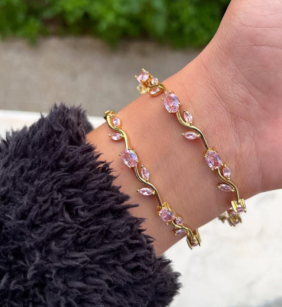 Tulip bracelet