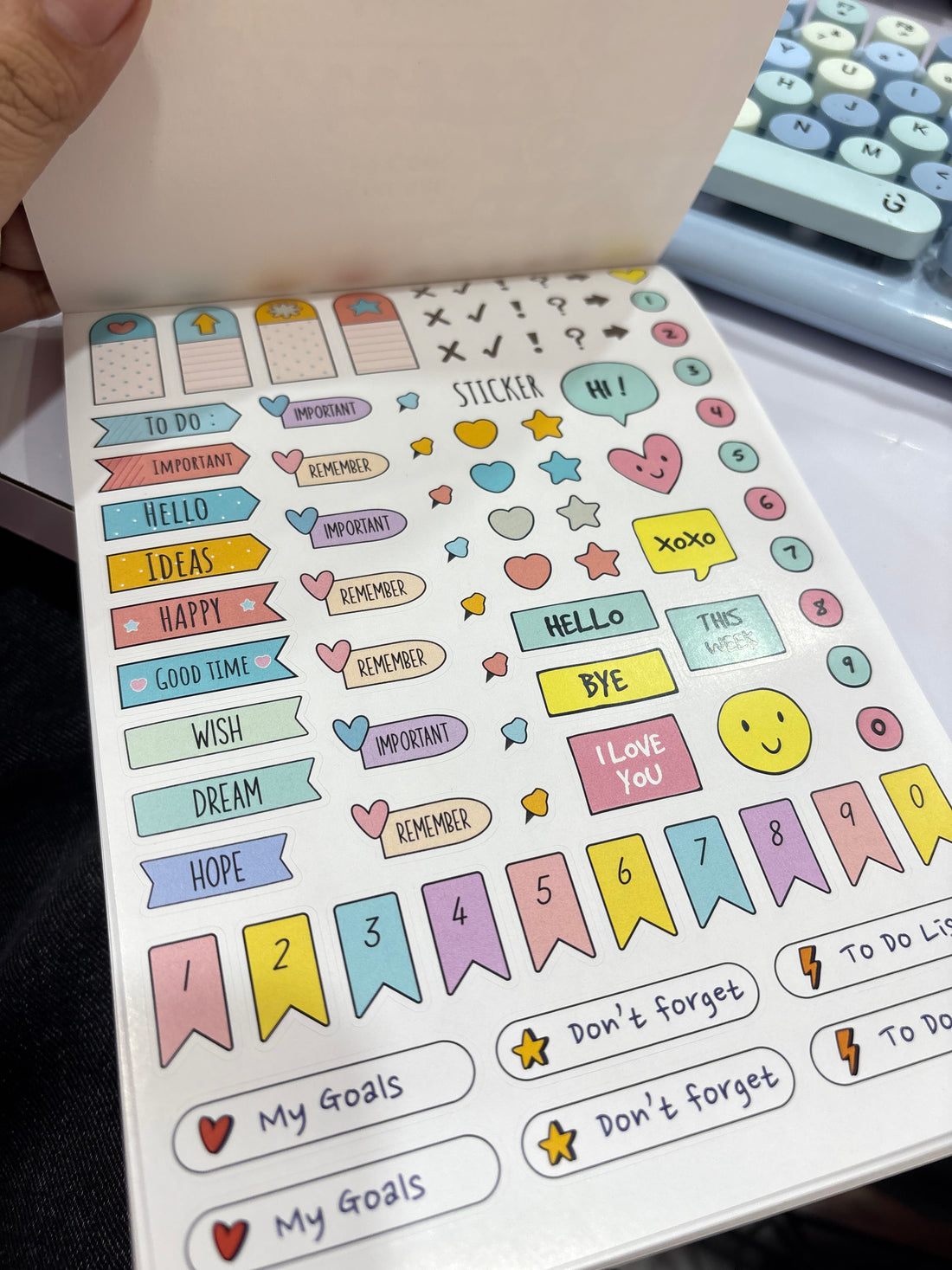 600+ stickers book