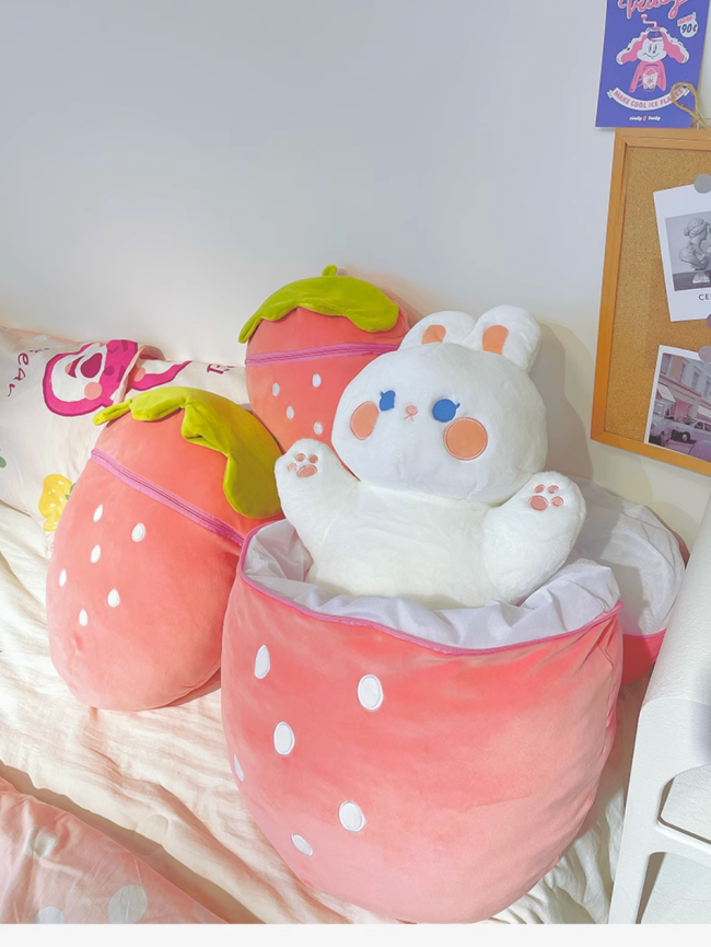Surprise strawberry 32cm