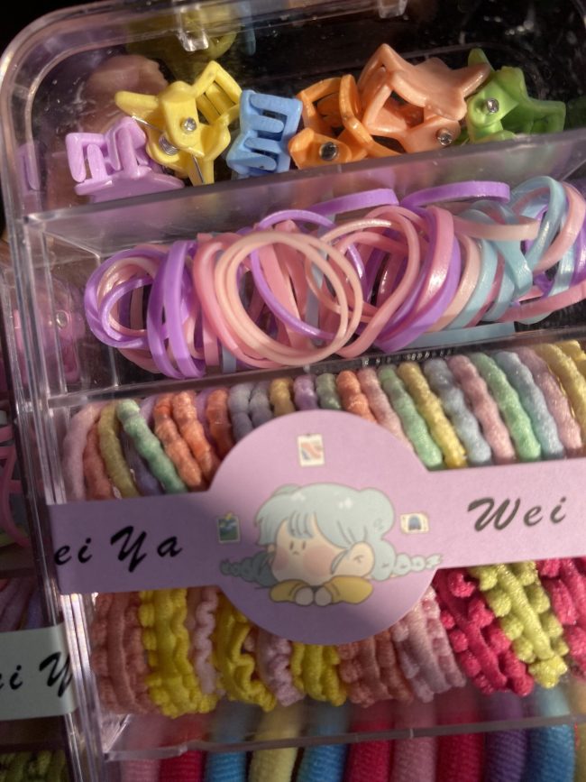 Box of happiness | set of 85 hair accessories