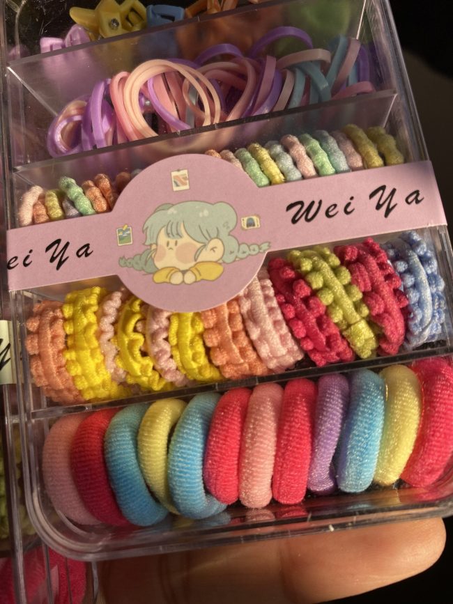 Box of happiness | set of 85 hair accessories