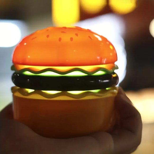 Burger lamp with sharpener