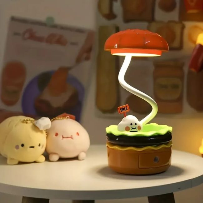 Burger lamp with sharpener