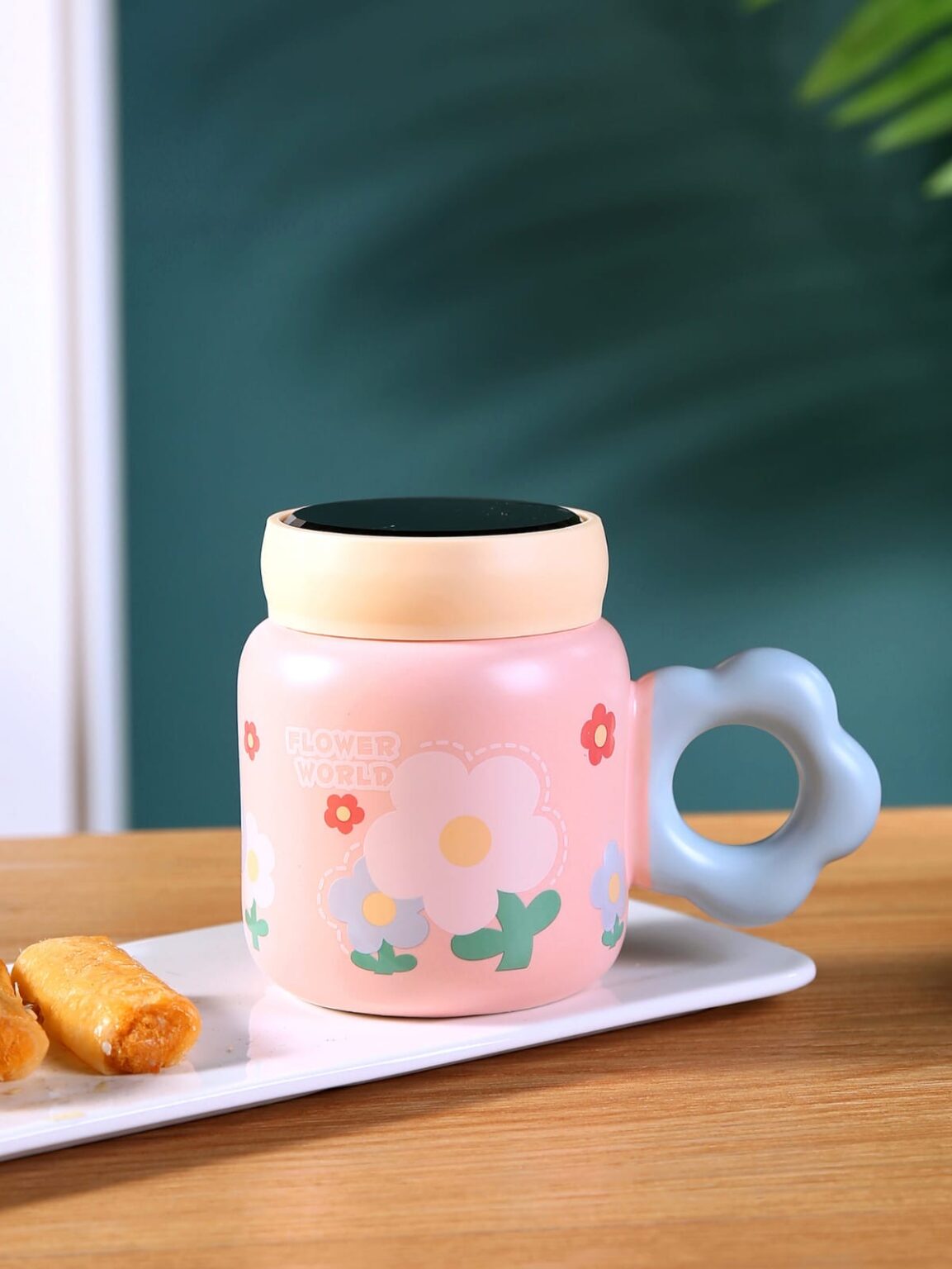 Flower mug with cap