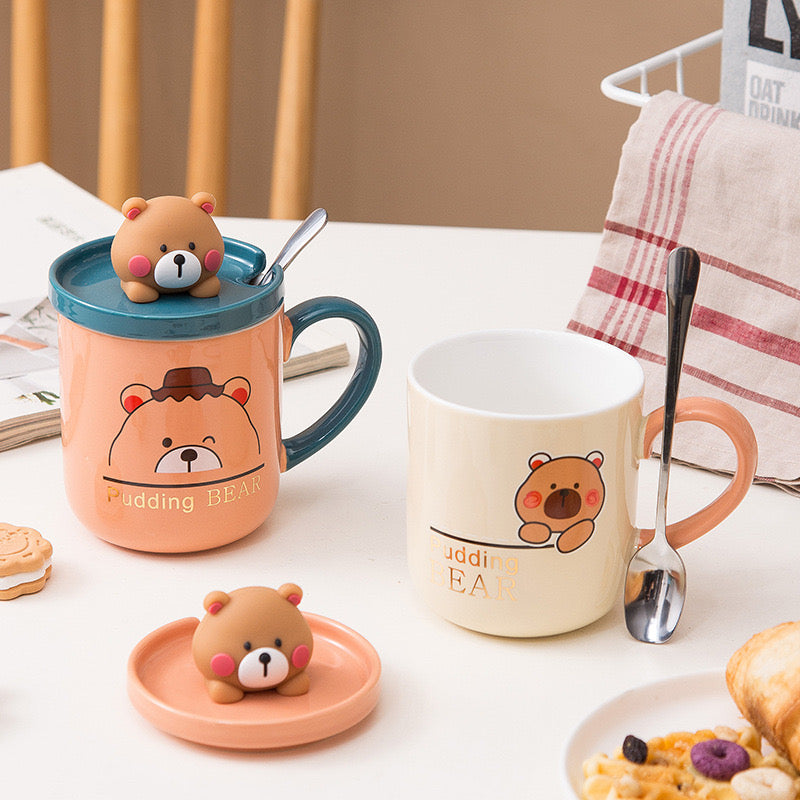 Pudding bear mug with lid and spoon