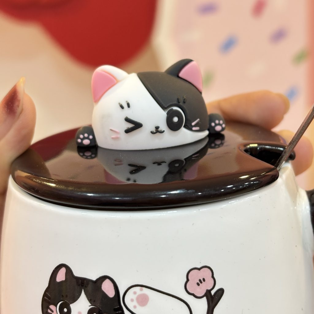 Cute cat mug