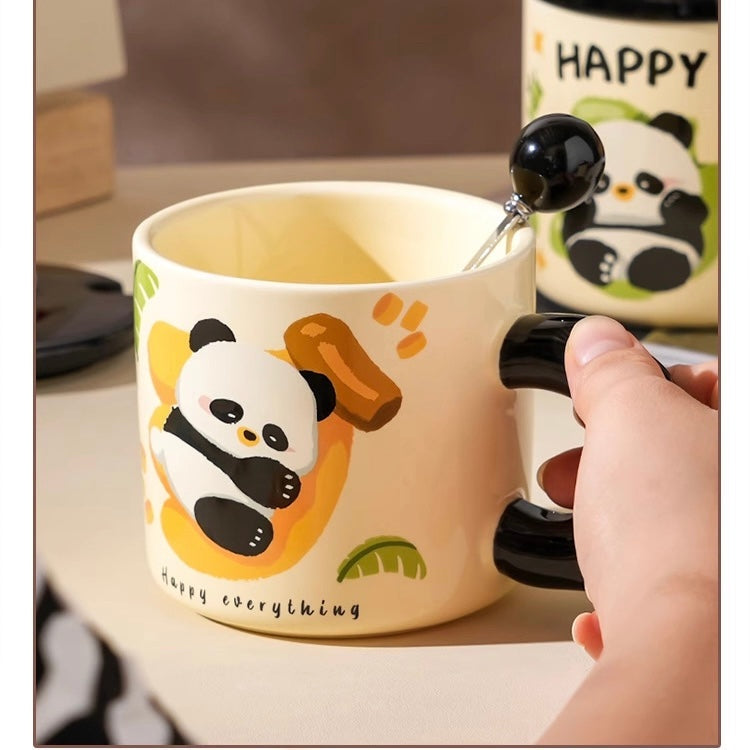 Happy panda mug with lid and spoon