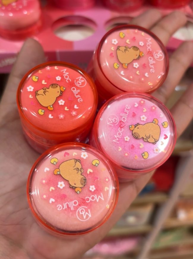 Capybara powder blush