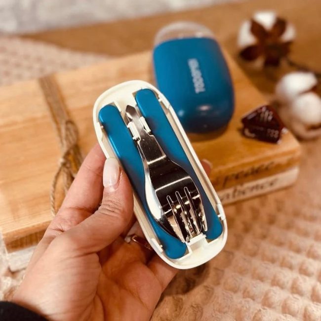 Portable cutlery set