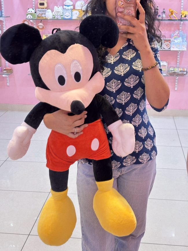 Mickey plushie 100cm