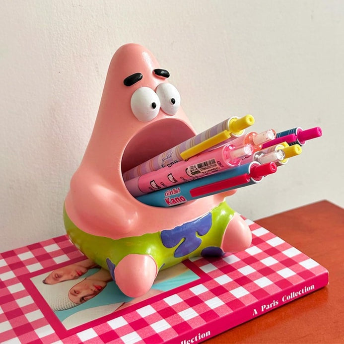 Patrick star pen/ brush stand