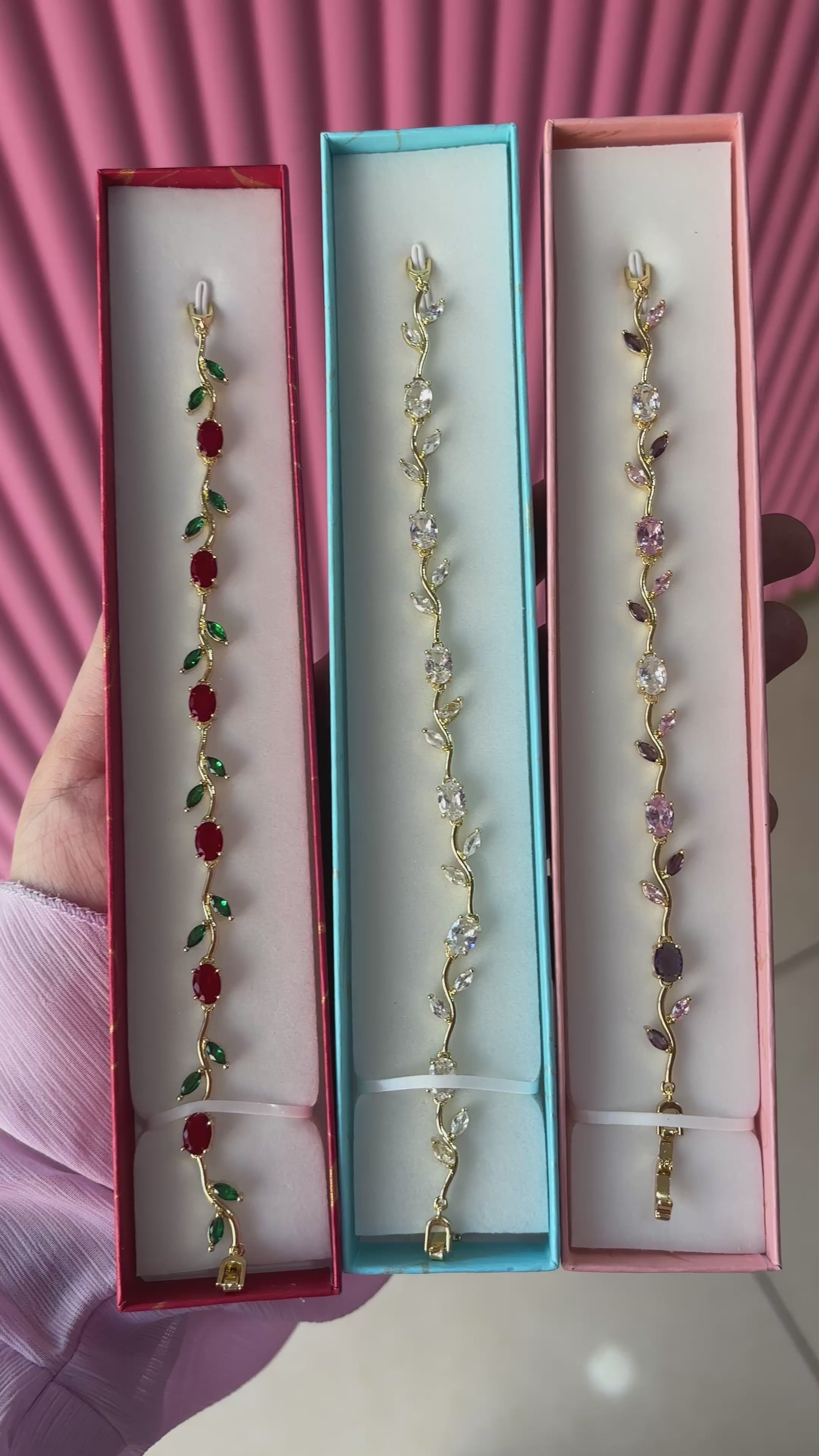 Tulip bracelet